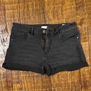 Black High-Rise Denim Cutoff Shorts | Frayed Back Hem | Edgy Style
